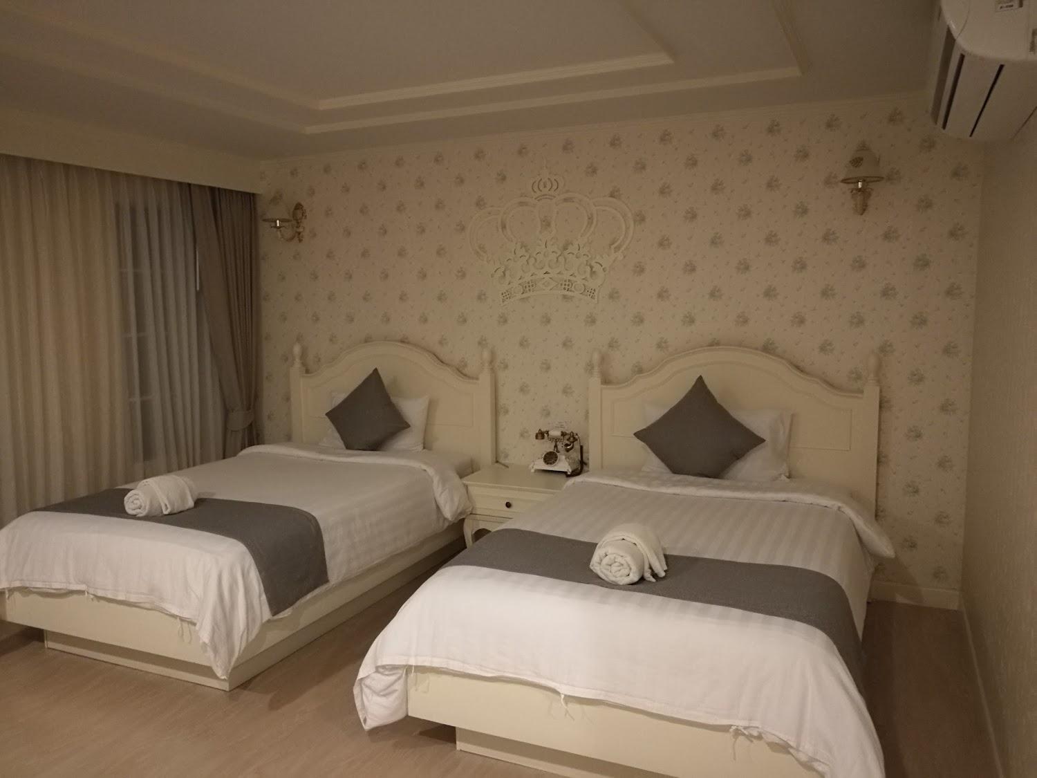 Cover Image for Dee Nung Hotel