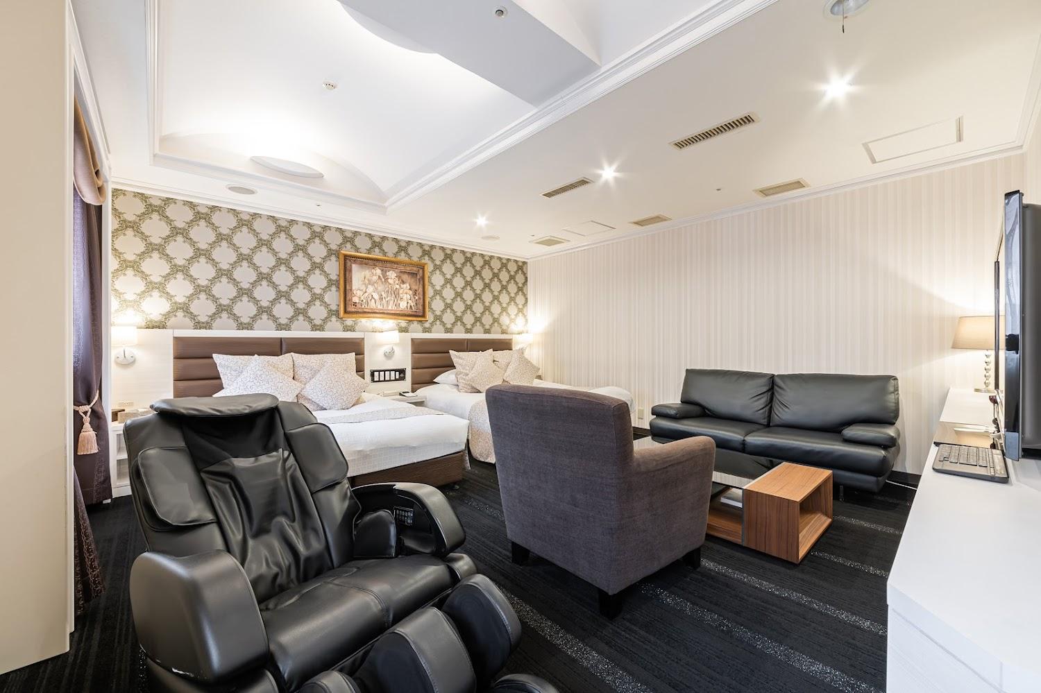 Cover Image for Orda Hotel