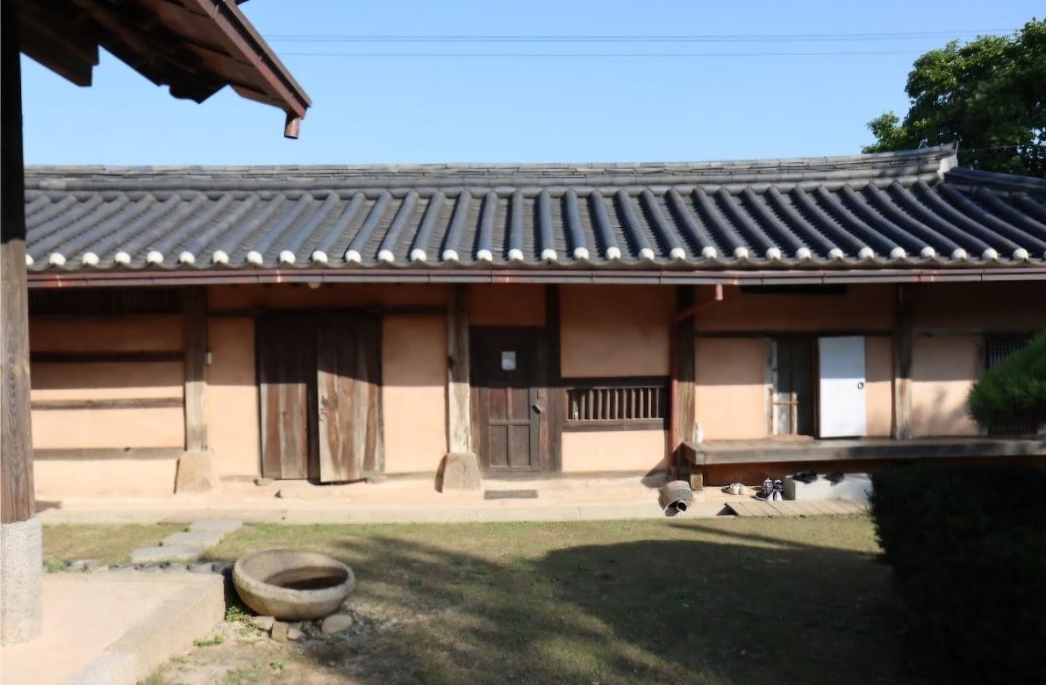 Cover Image for 서산 경주김씨 계암고택