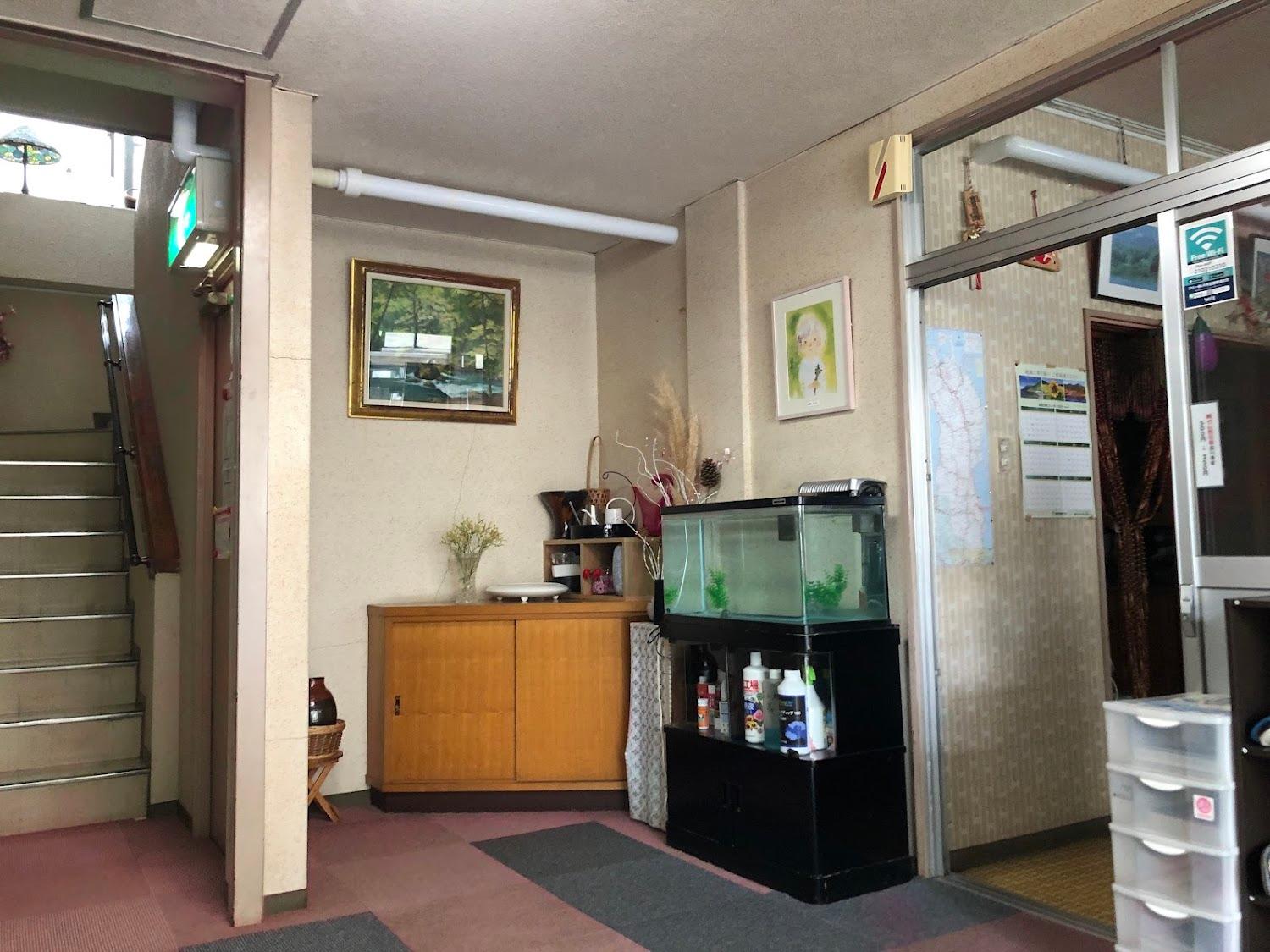 Cover Image for Onsen Minshuku Akayu