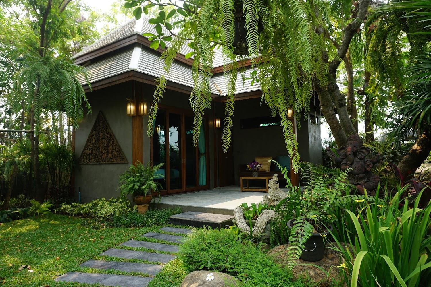 Cover Image for Baansuwanburi