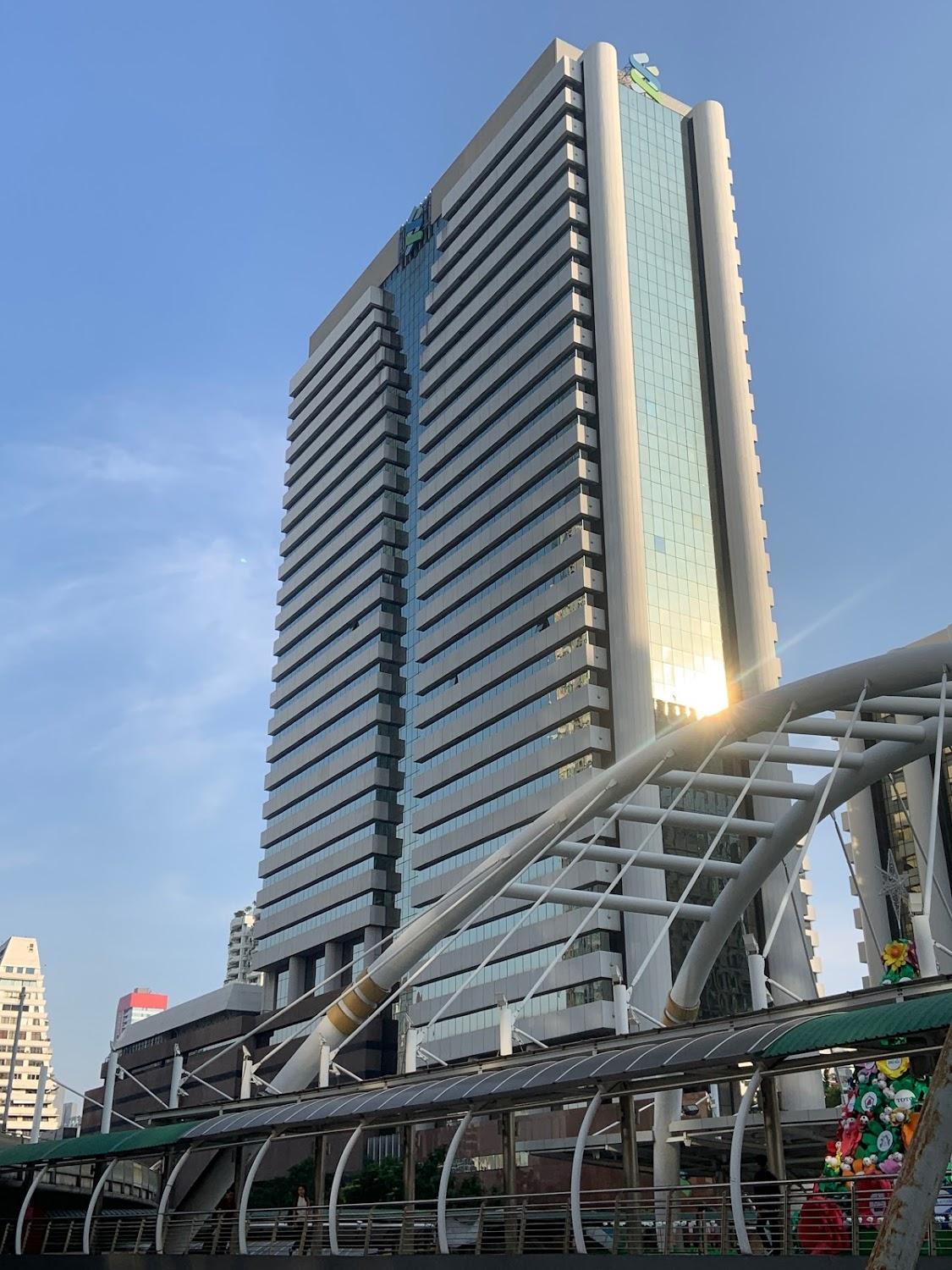 Cover Image for Marriott's Bangkok Empire Place