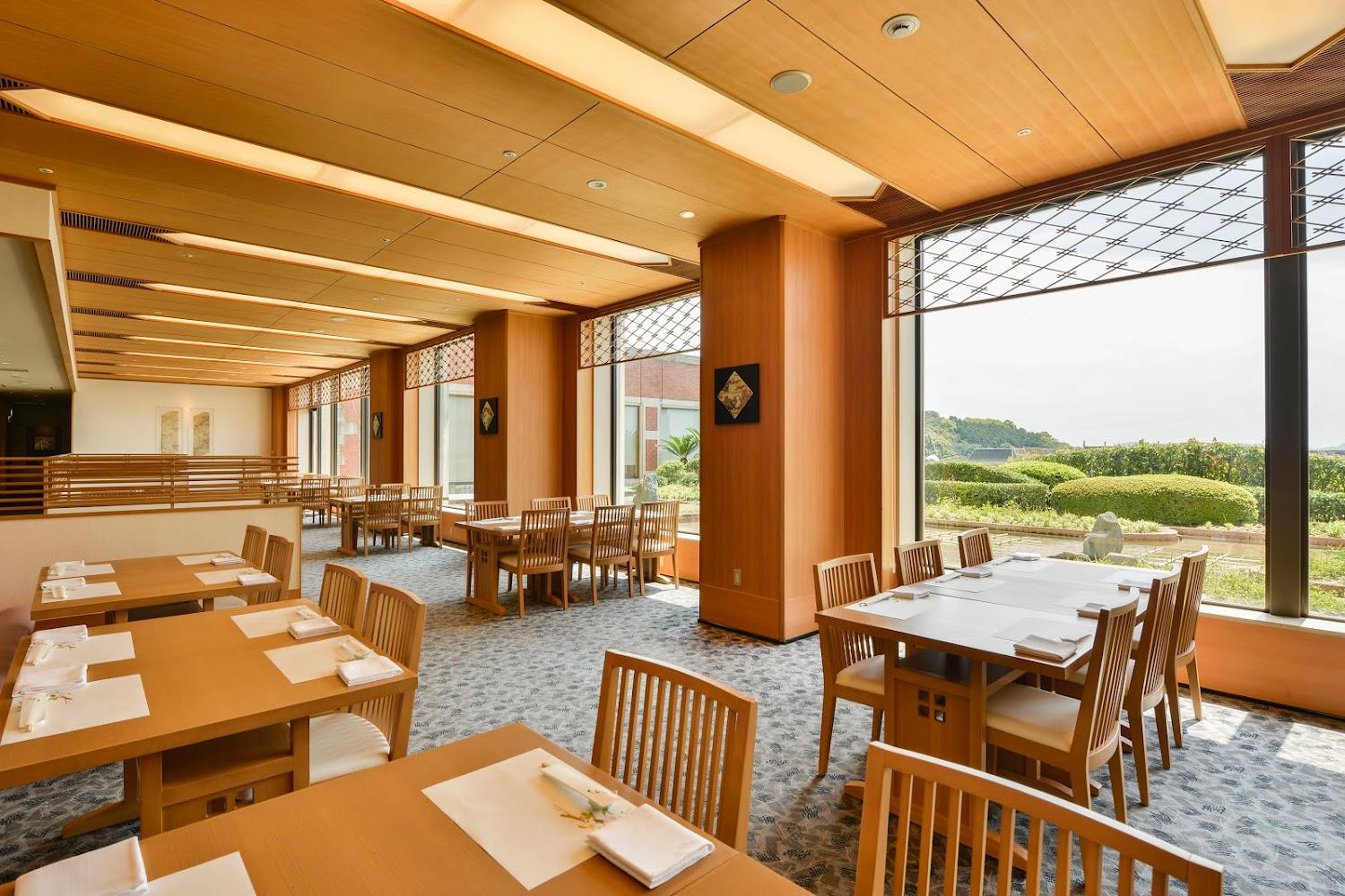Cover Image for Hotel Okura JR Huis Ten Bosch