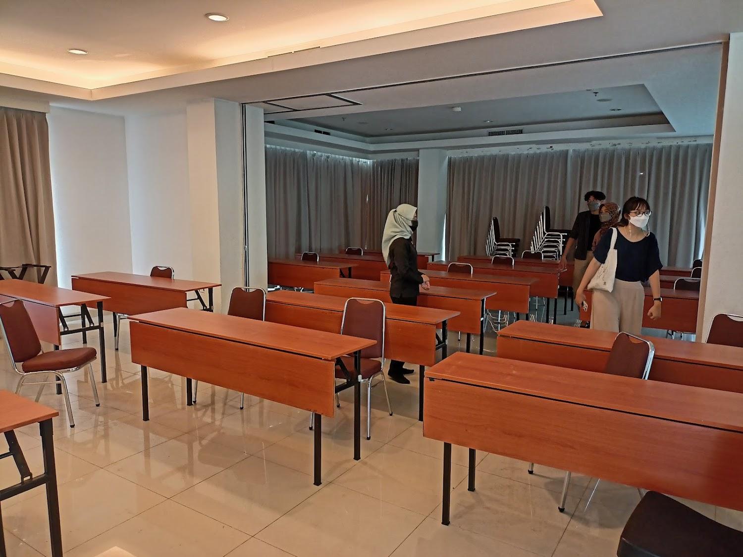 Cover Image for Amaris Hotel Serpong Tangerang