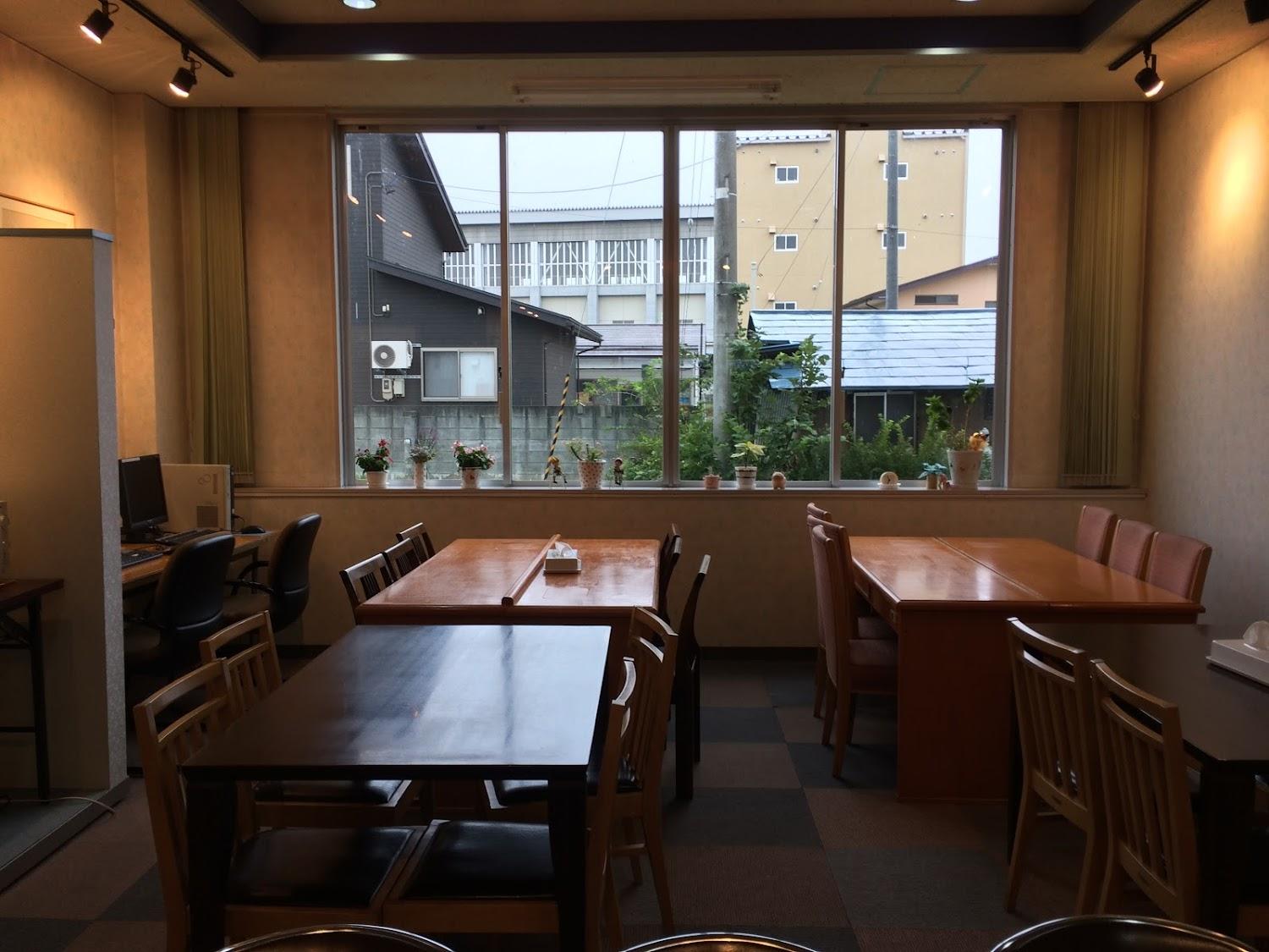 Cover Image for Yonezawa Park Hotel