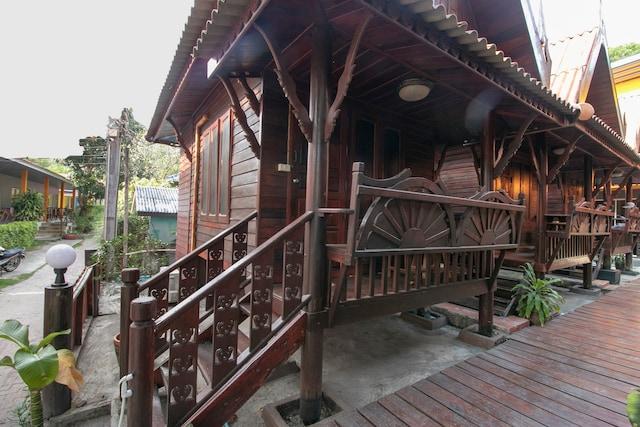 Cover Image for OYO 864 Seahorse Resort