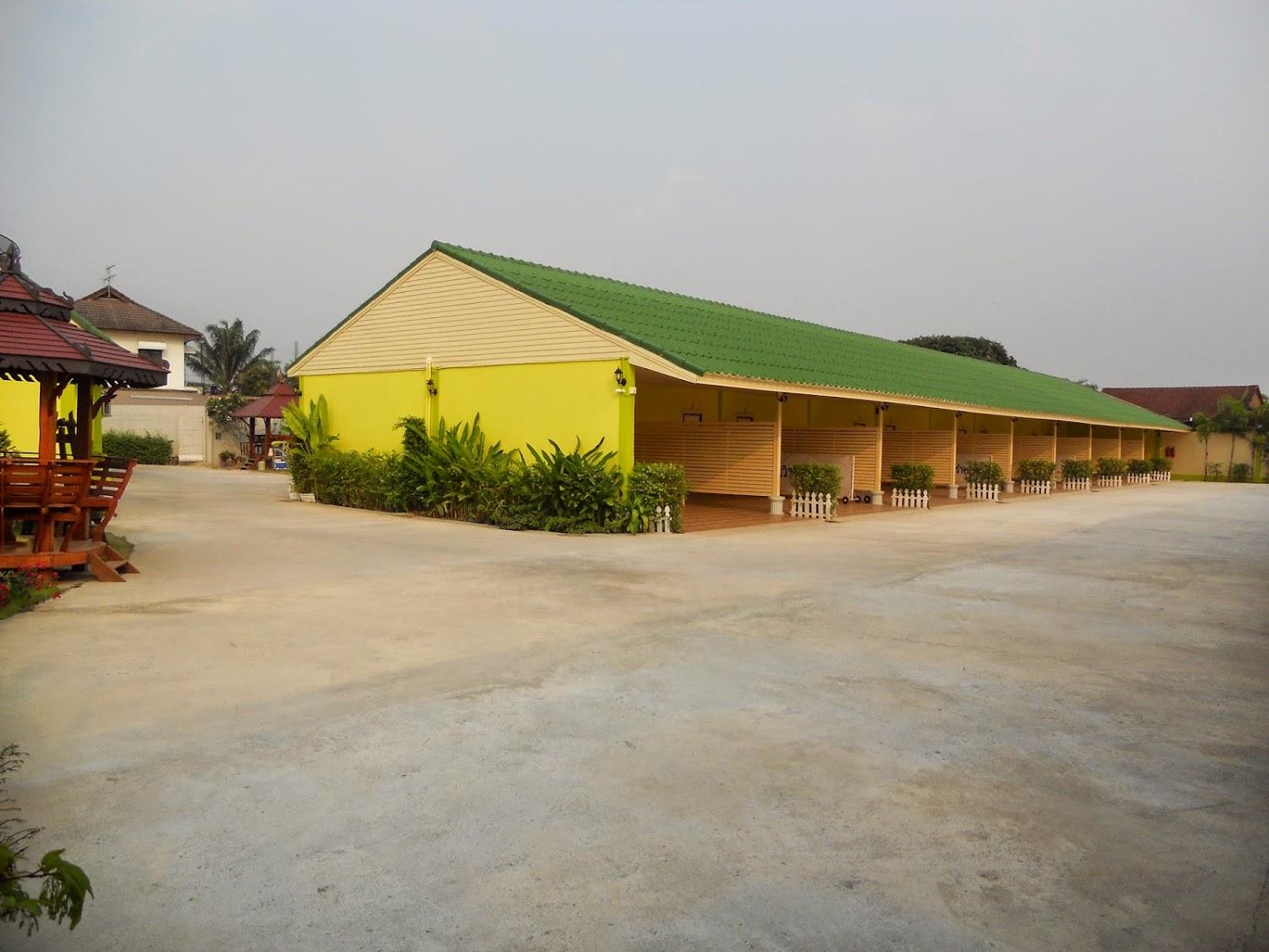 Cover Image for บ้านวิวรีสอร์ท ปราจีนบุรี