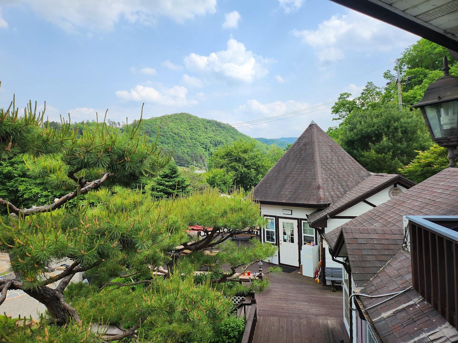 Cover Image for 아침의향기펜션