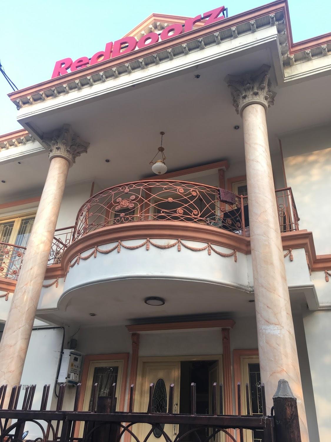 Cover Image for RedDoorz Plus @ Cempaka Putih Timur