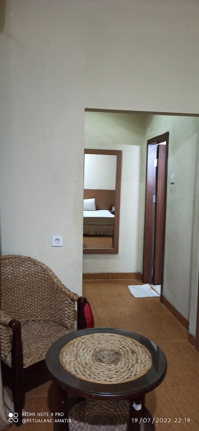 Cover Image for Hotel Griya Serasan Sekundang