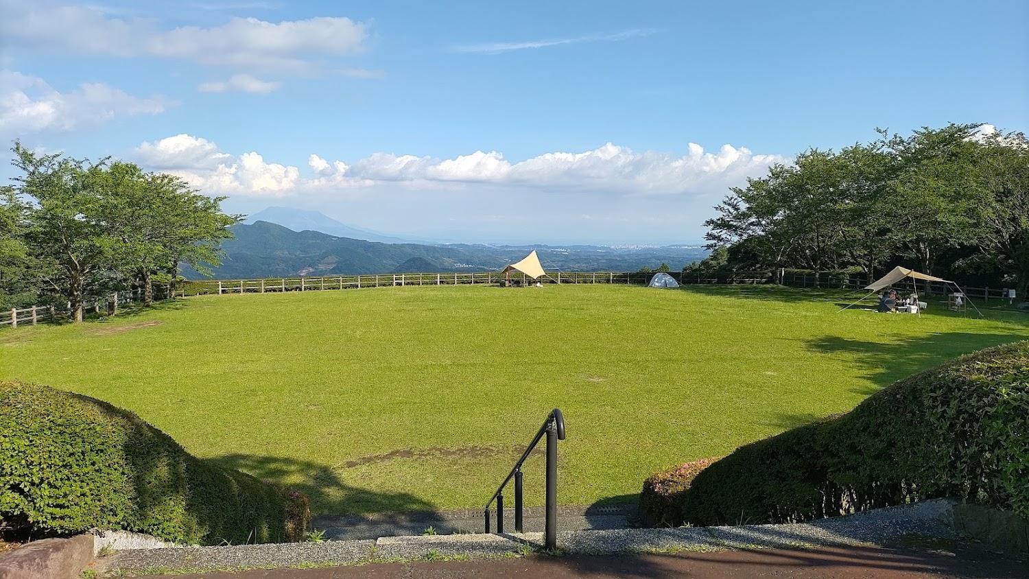 Cover Image for Yaeyama Camp Village