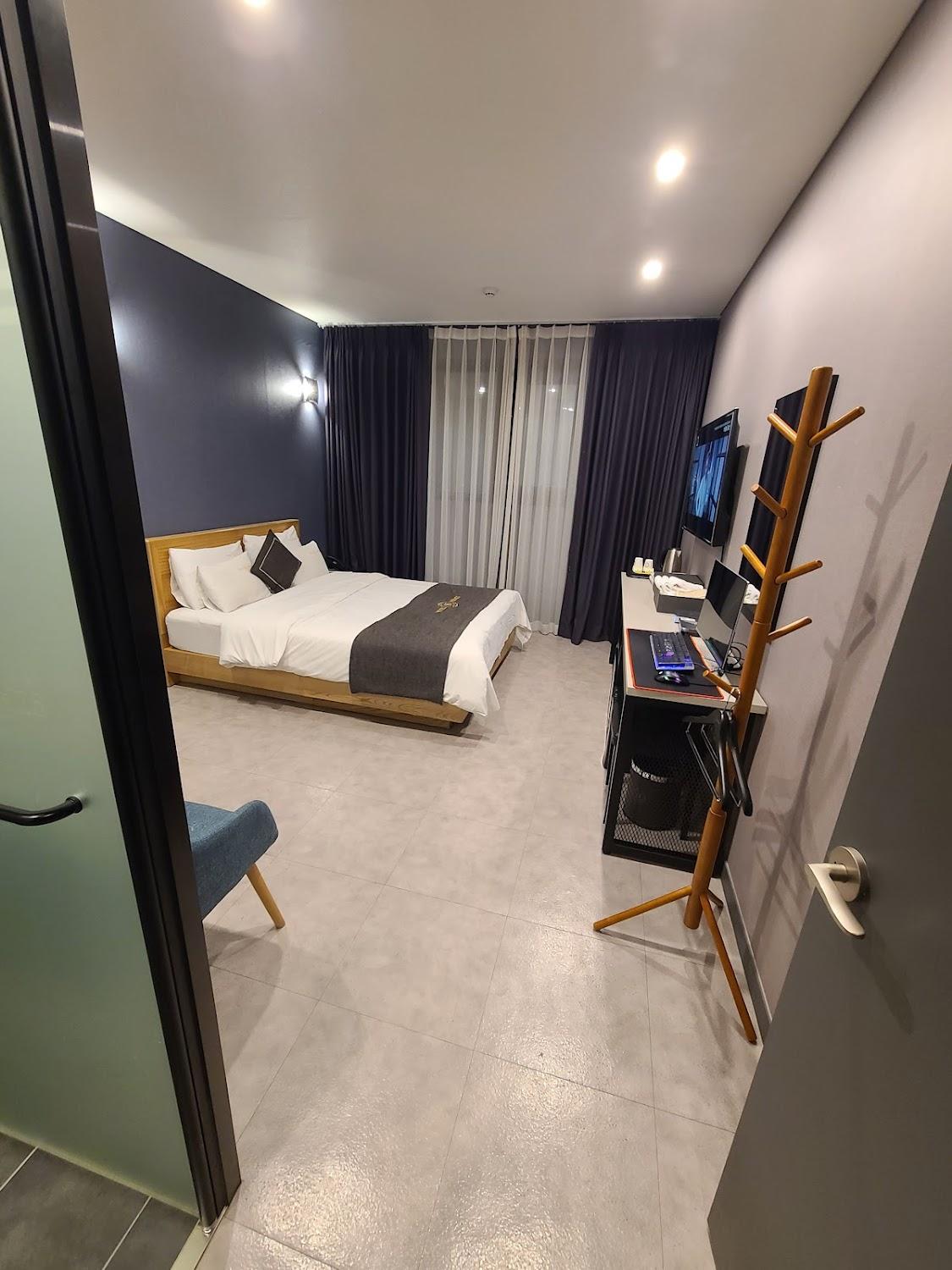 Cover Image for Pyeongtaek Hermes Hotel