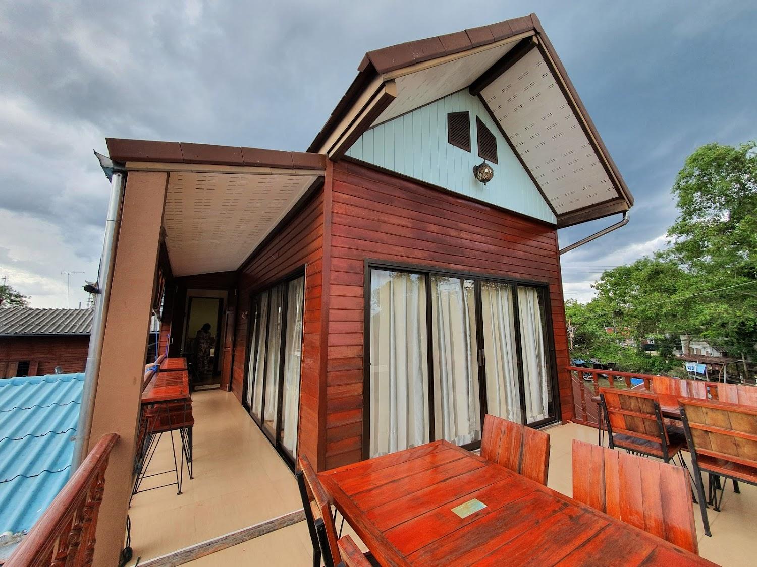 Cover Image for Pitumata Amphawa