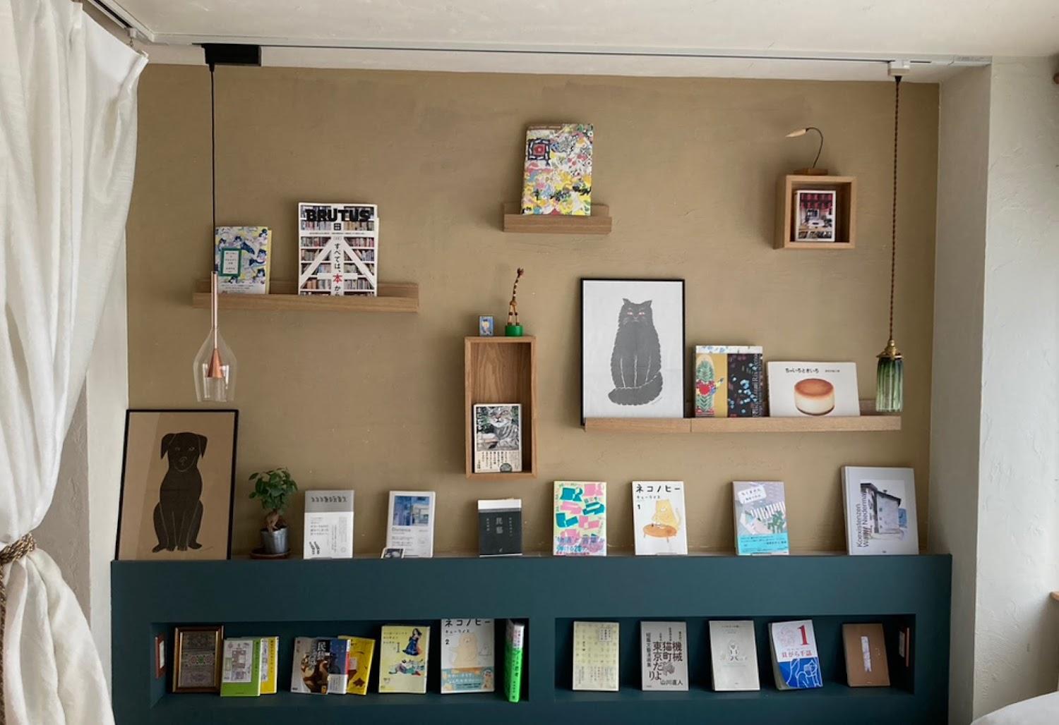 Cover Image for TOE LIBRARY (HOTEL)