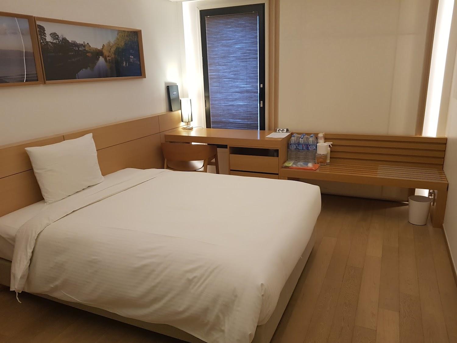 Cover Image for Elm Tree Guesthouse Myeongdong