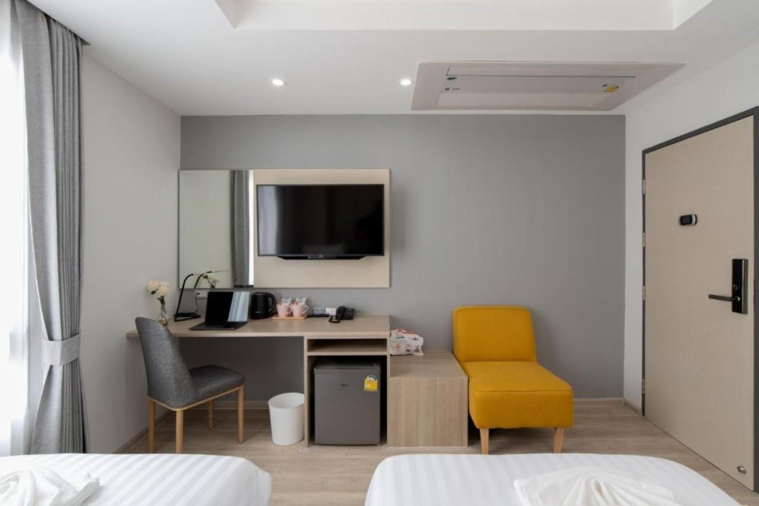 Cover Image for The Riski Hotel @ Bangphlat Station SHA