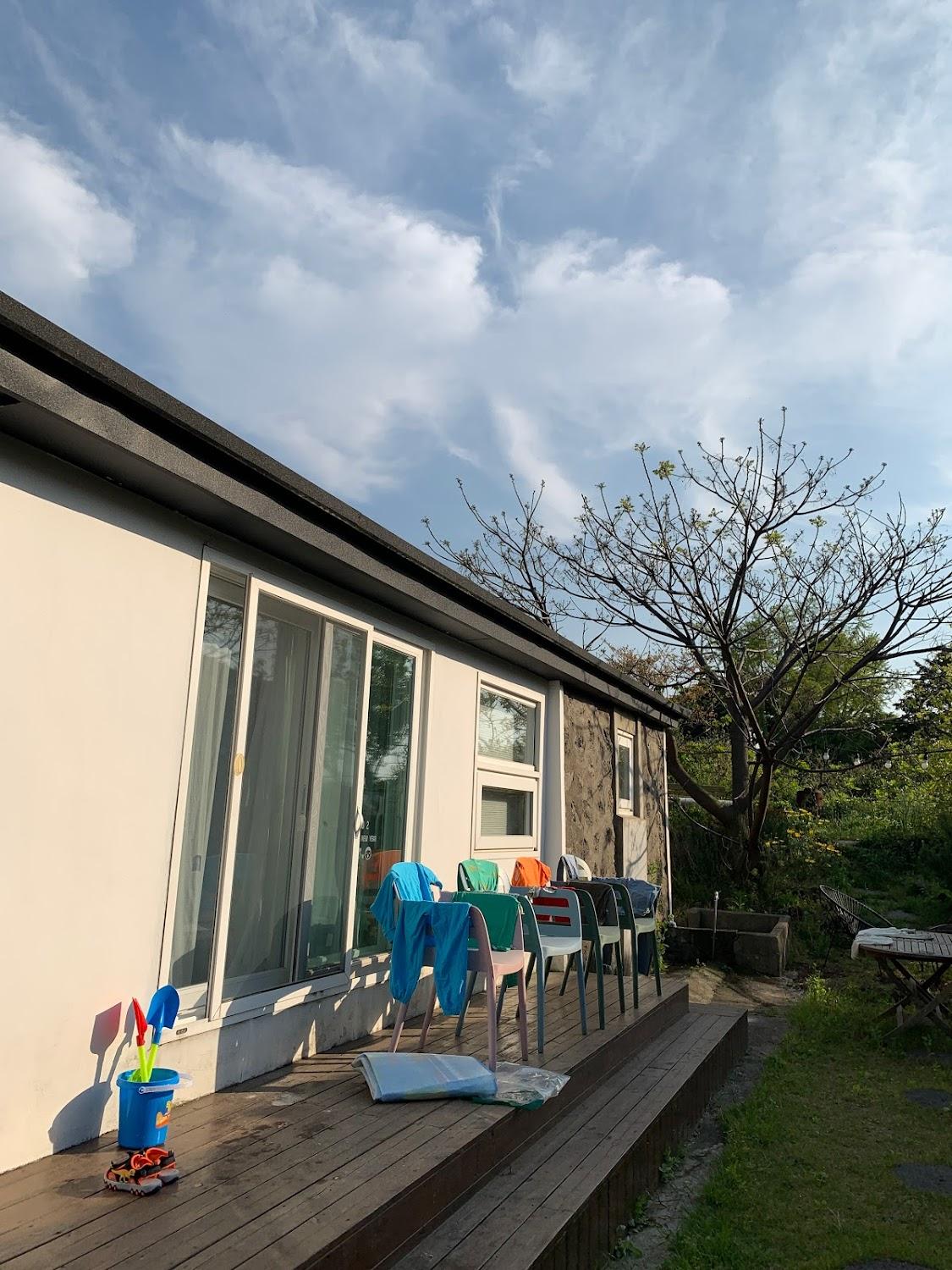 Cover Image for 모랑모랑 스테이
