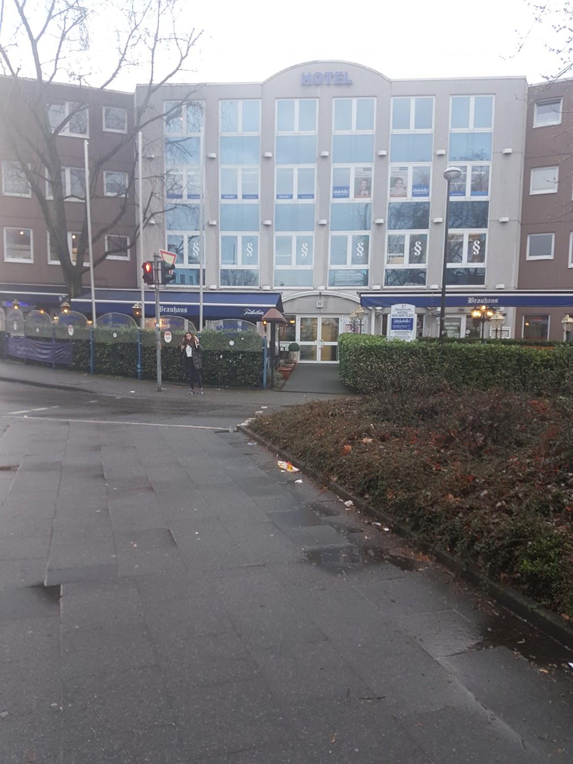 Cover Image for Berliner Platz
