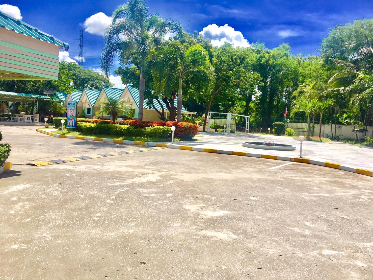 Cover Image for โรมแรมบ้านเพื่อน 2 รีสอร์ท