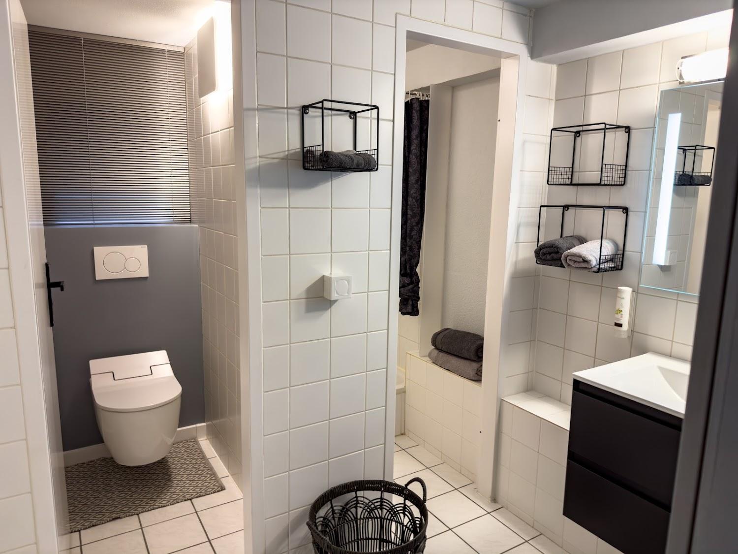 Cover Image for Apartelliment - Ferienwohnungen in Köln