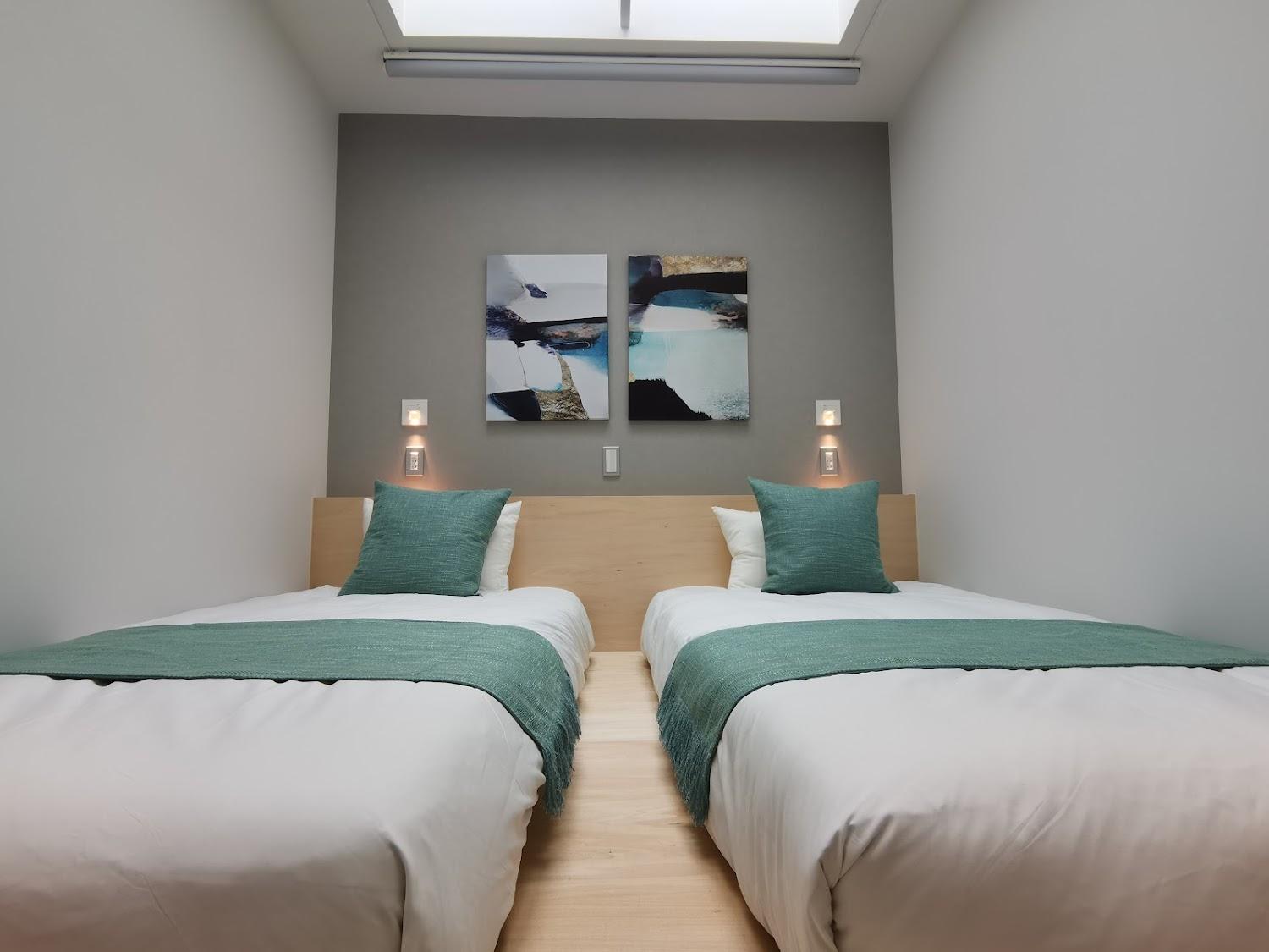 Cover Image for SH hotel