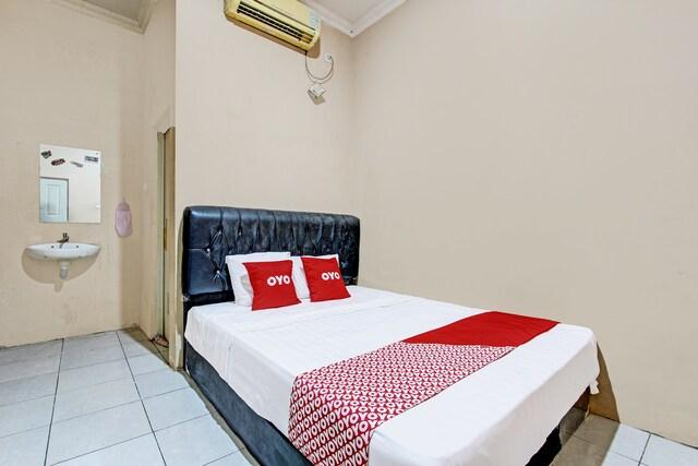 Cover Image for OYO 92459 Cahyo Kost 2