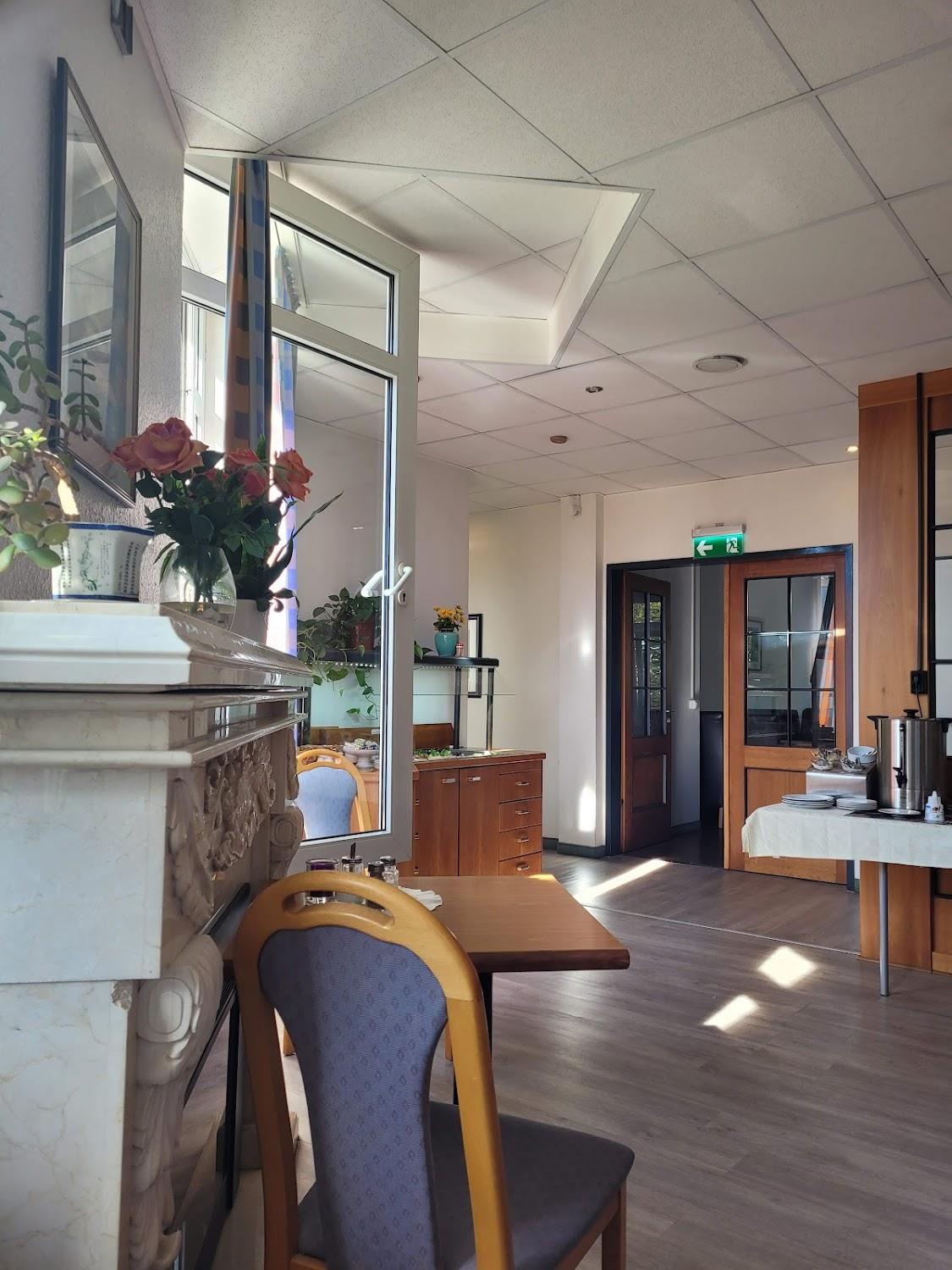 Cover Image for Shaniu's Hotel Birkenwerder