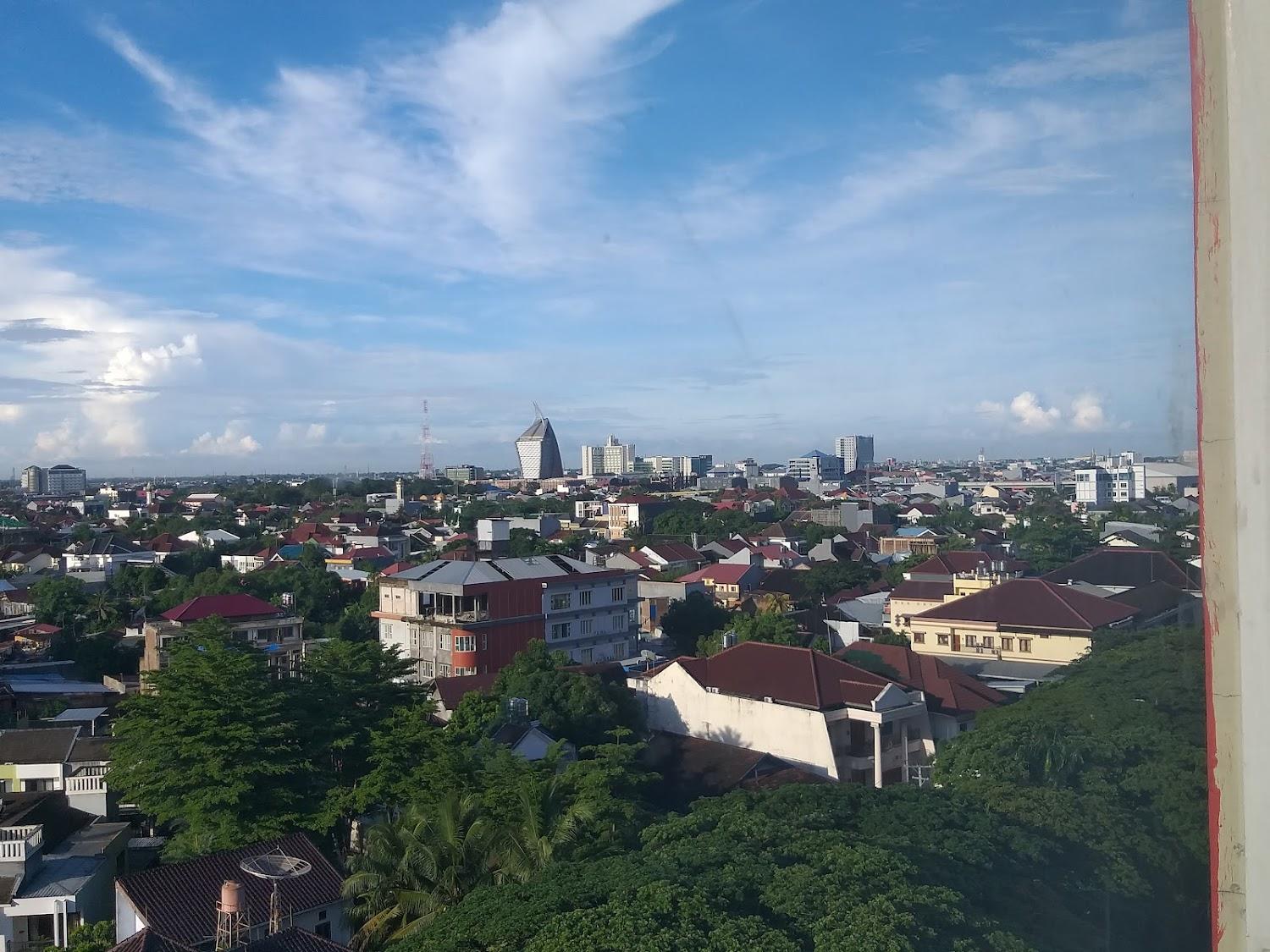 Cover Image for Sans Hotel Lynt Makassar