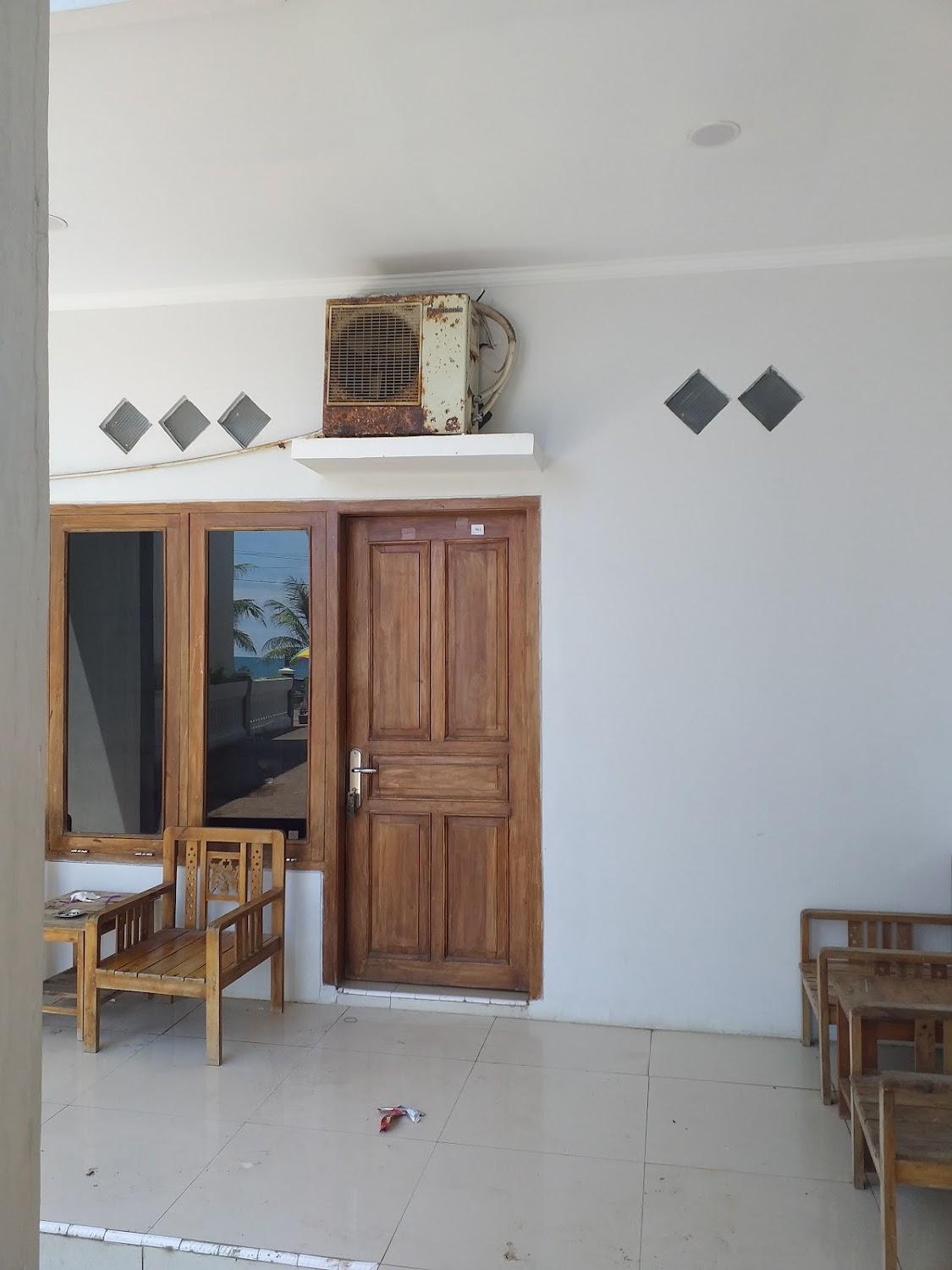 Cover Image for RedDoorz near Pantai Timur Pangandaran