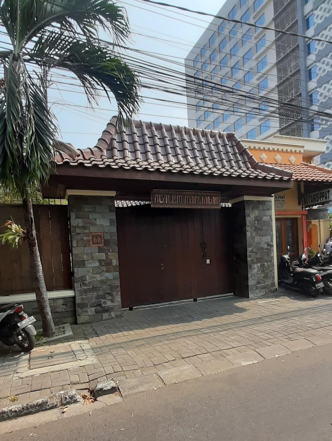 Cover Image for Ndalem Marwatan Surakarta