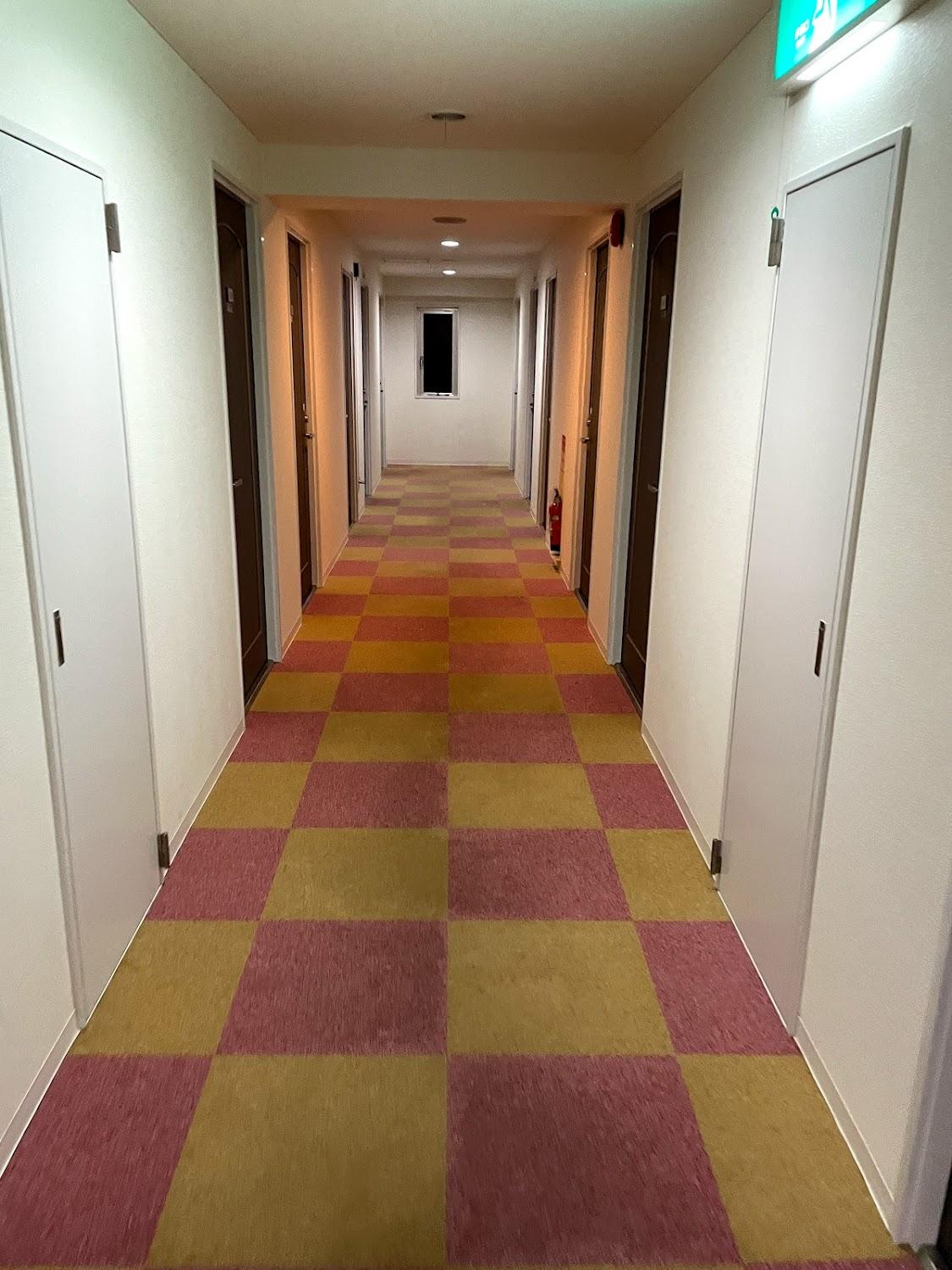 Cover Image for Hotel Stage