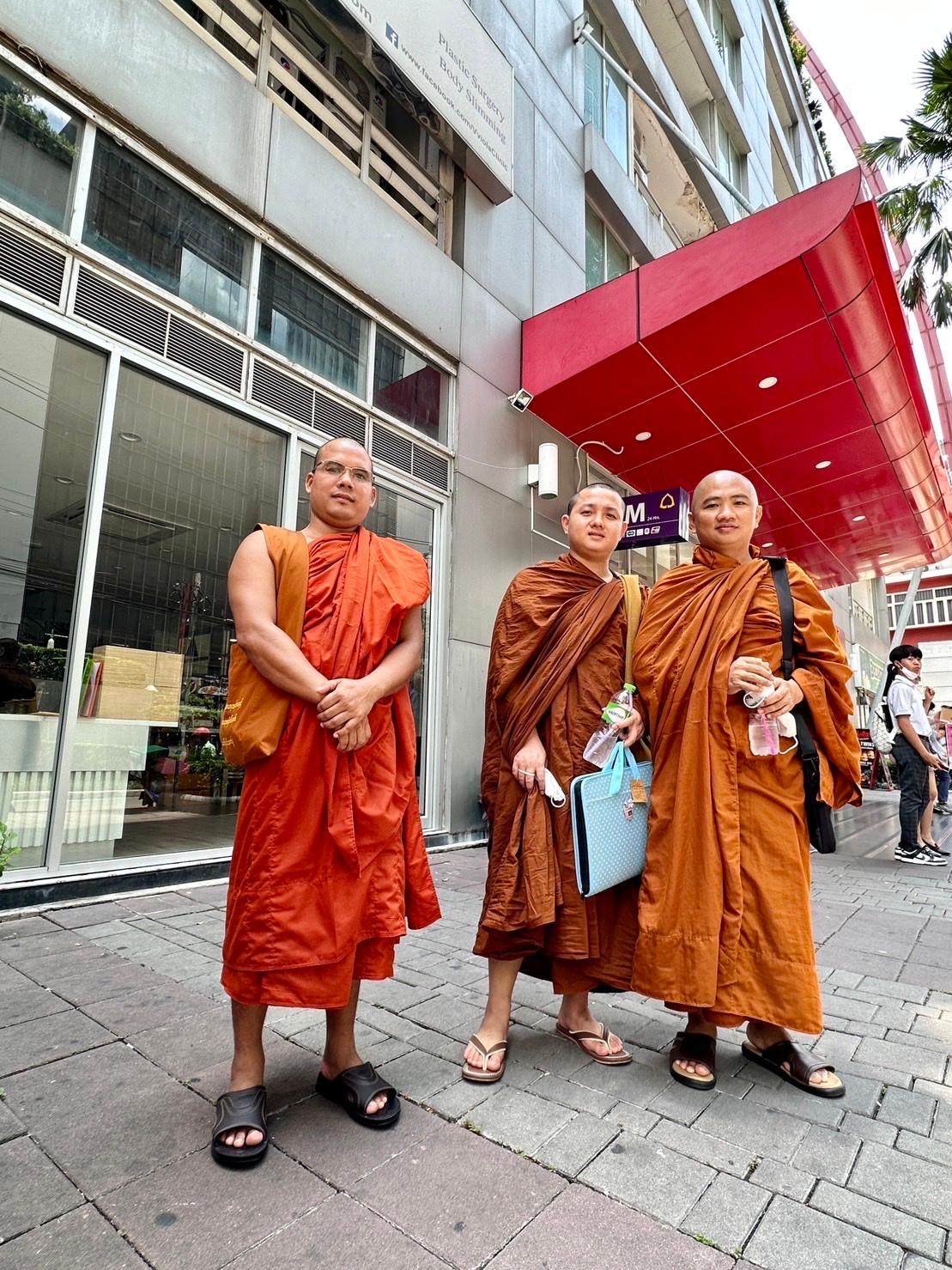 Cover Image for Caffee The Baan Row