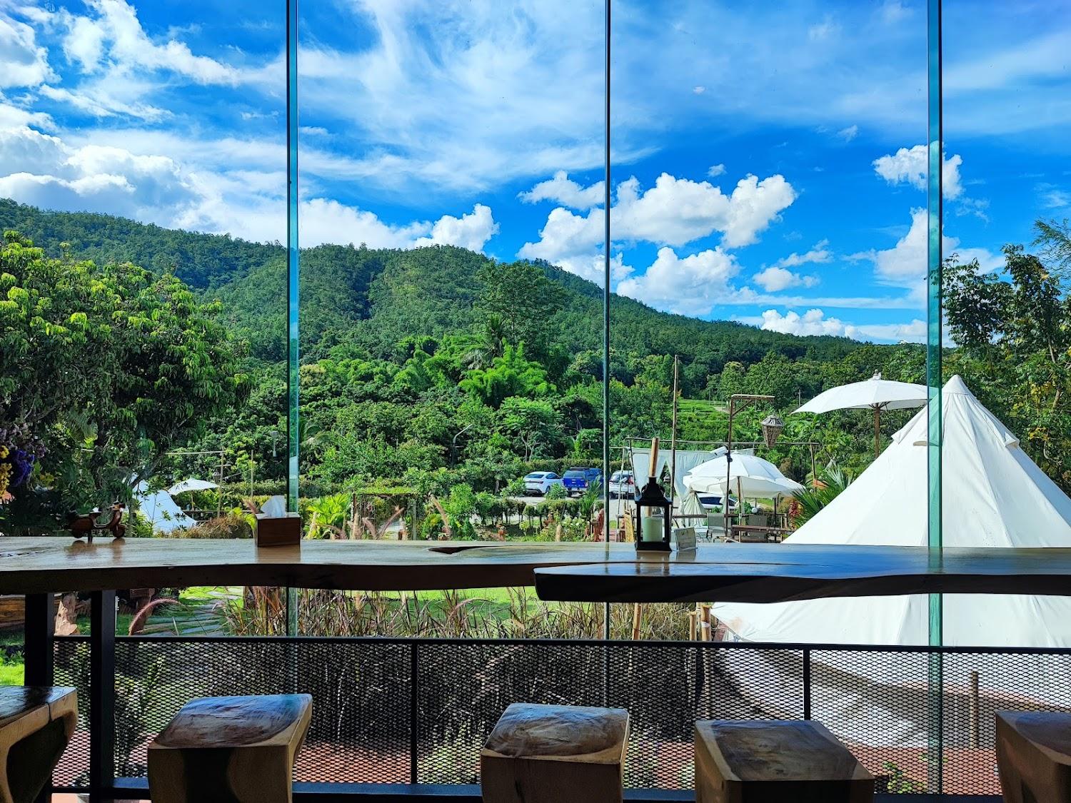 Cover Image for Phu Terrace Café & Resort