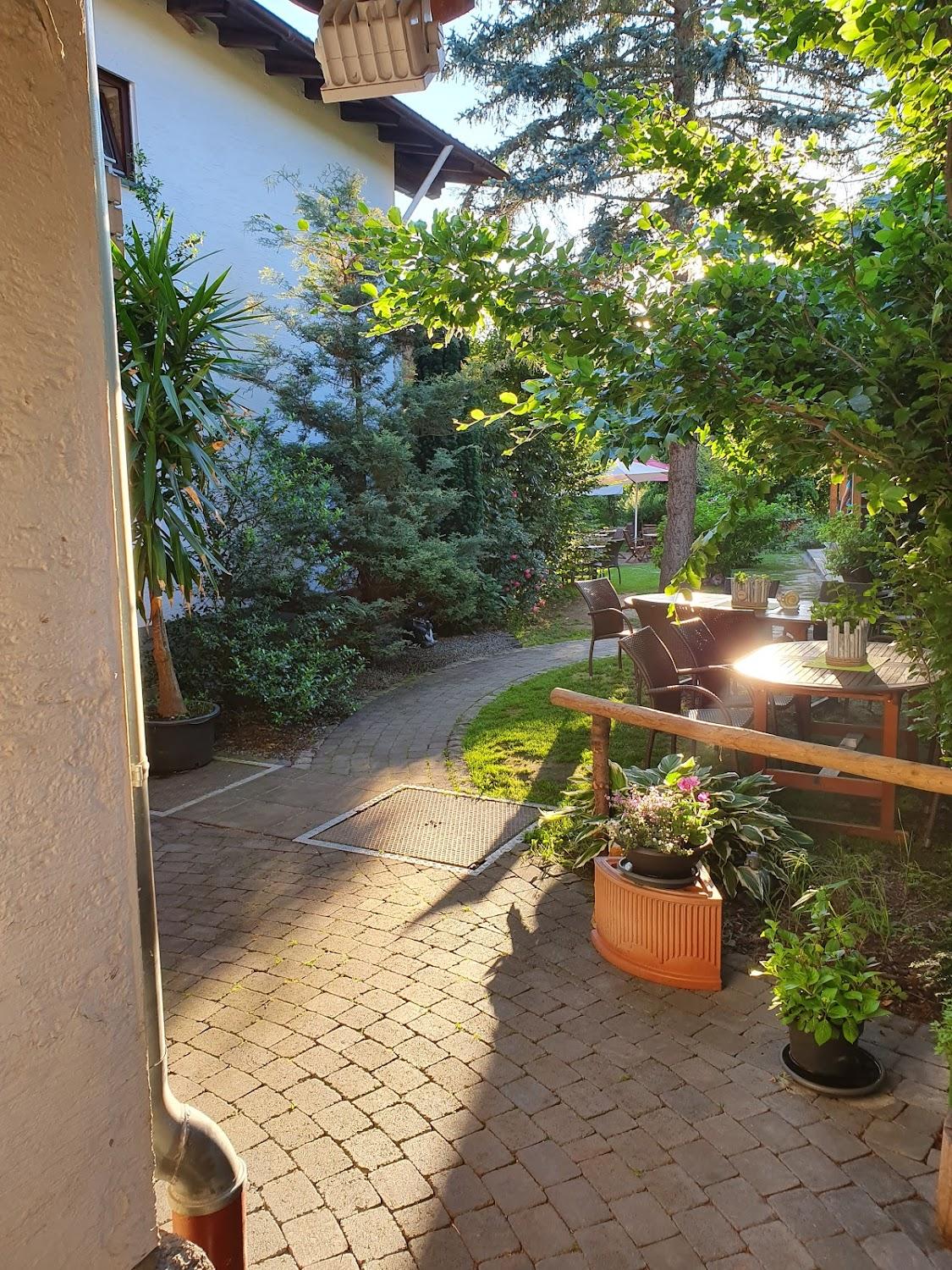 Cover Image for Landgasthof Bloß Inh. Helge Geist