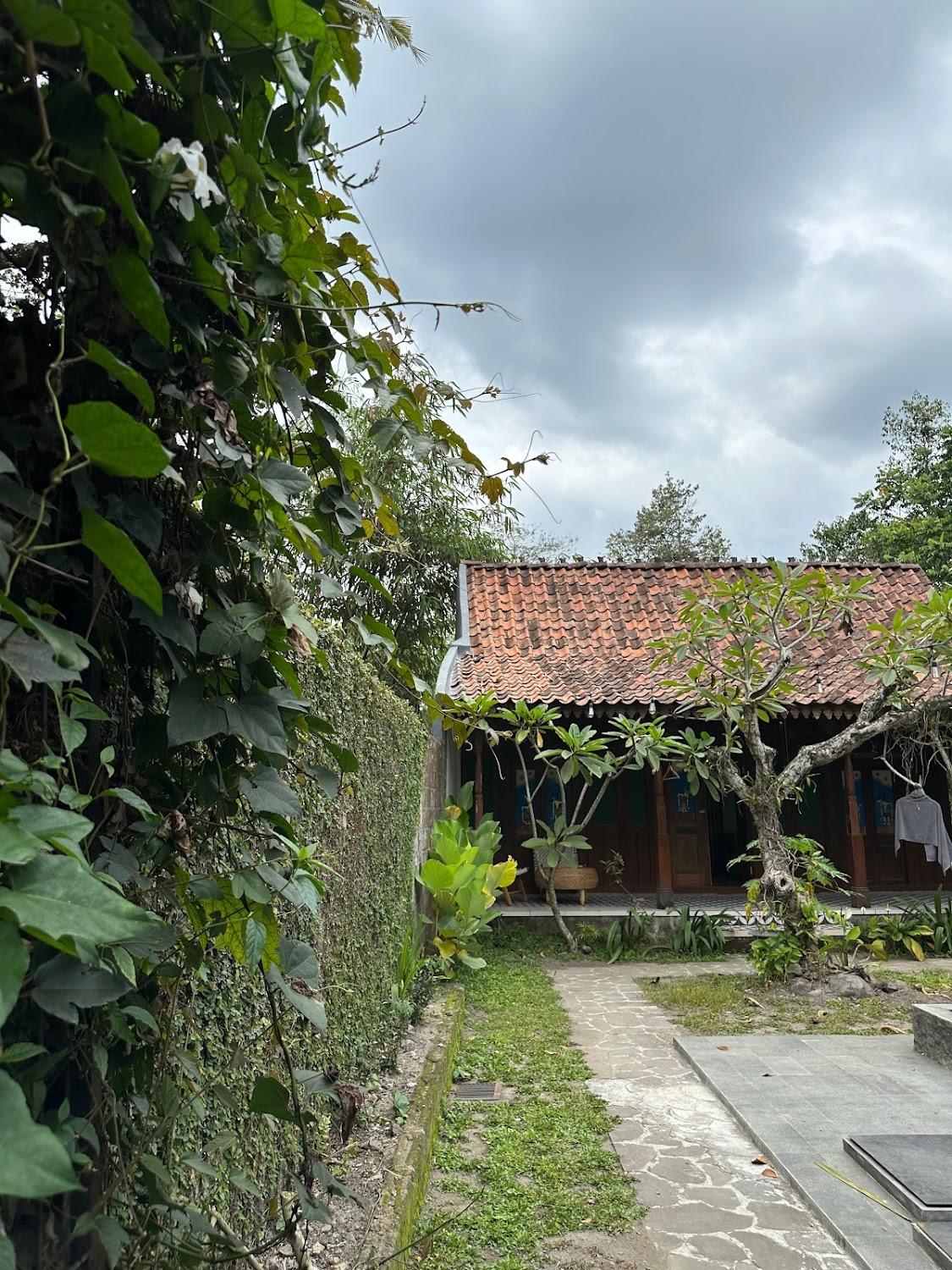 Cover Image for Ndalem Rahadi