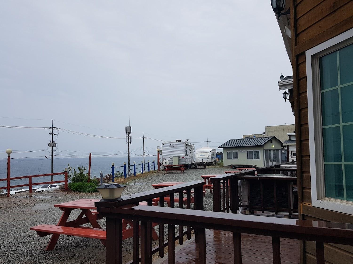 Cover Image for 블루마린