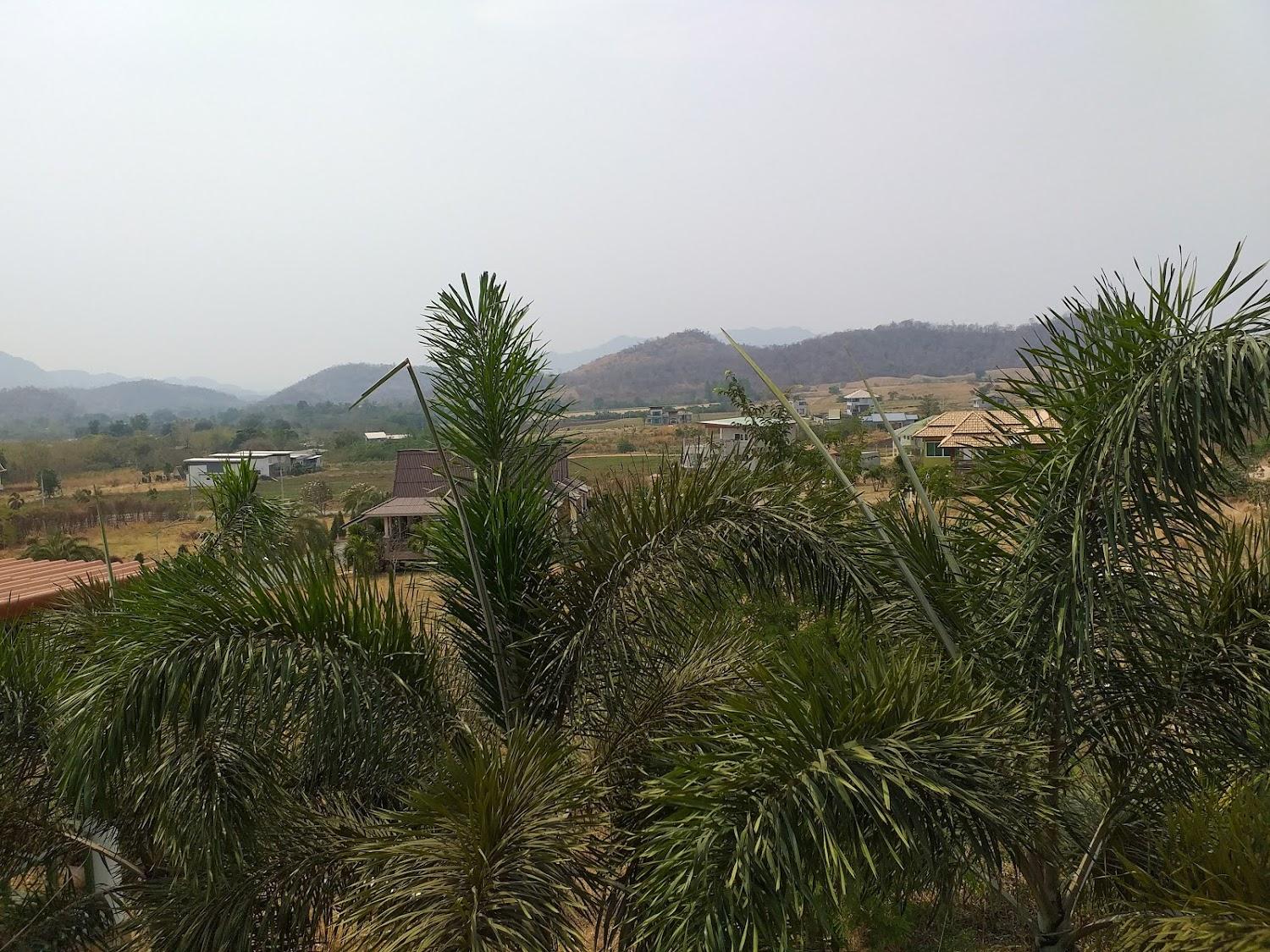 Cover Image for เคียงตะวัน รีสอร์ท แสลงพัน