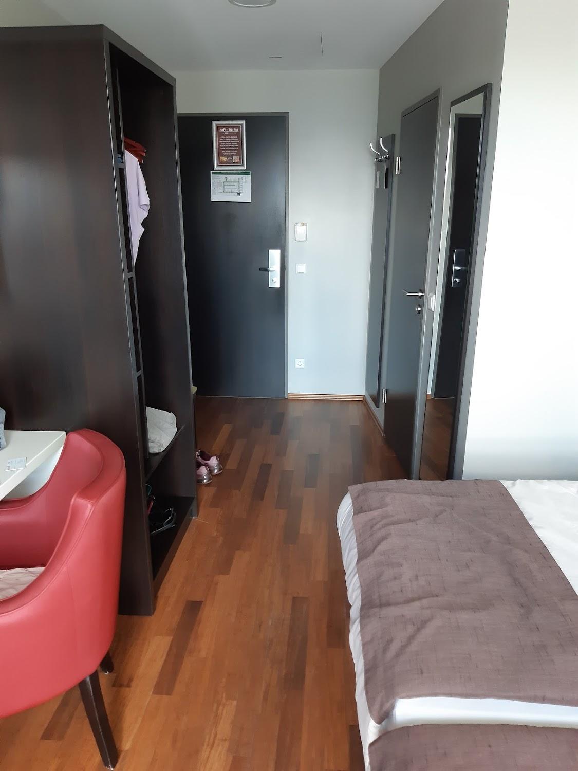 Cover Image for Kedi Hotel Papenburg GmbH & Co. KG