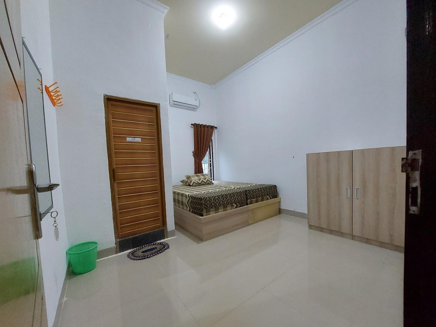Cover Image for Rafie Kost Eksekutive Syariah