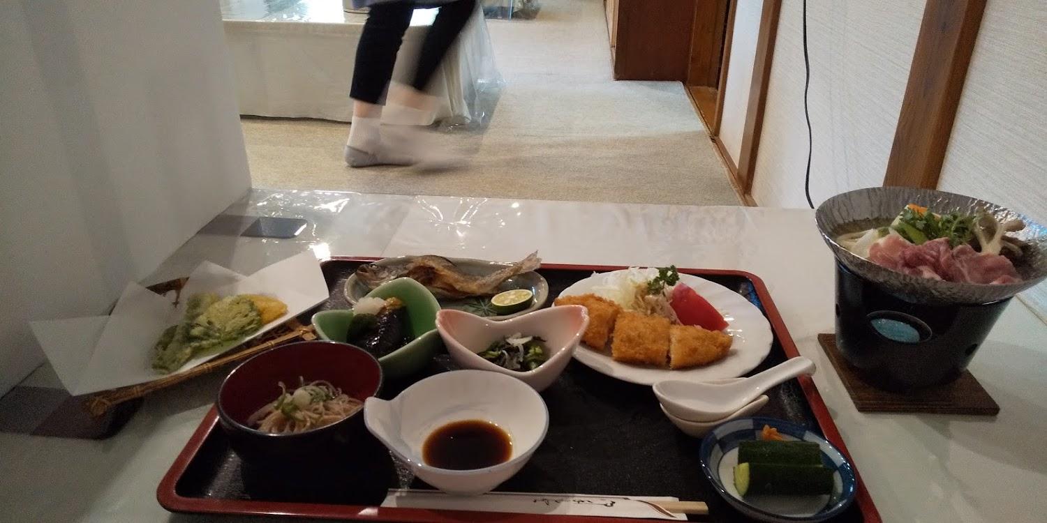 Cover Image for やまなか館