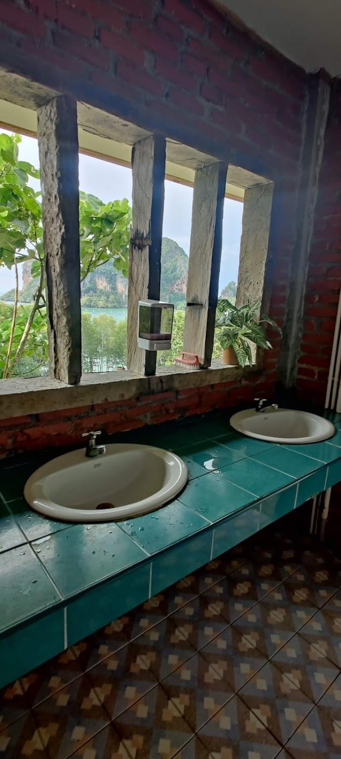 Cover Image for Blanco Hideout Railay