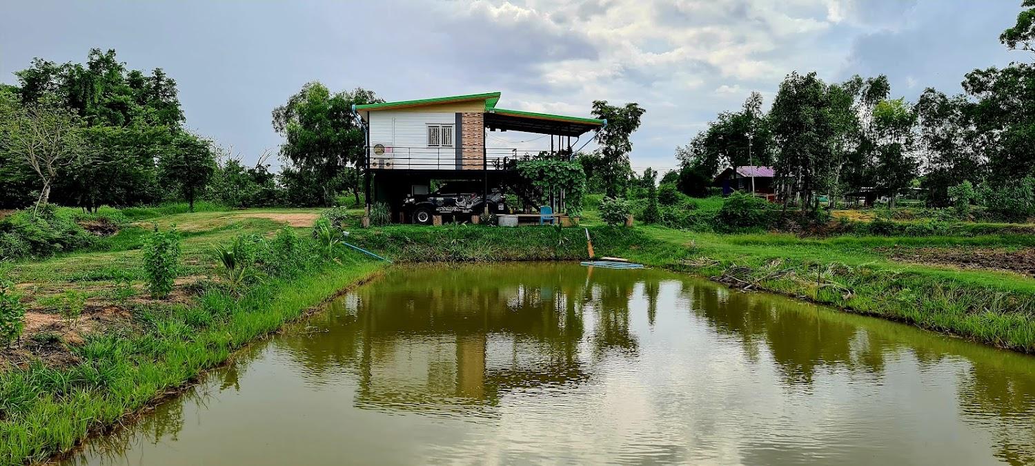 Cover Image for บ้านริมน้ำรีสอร์ท