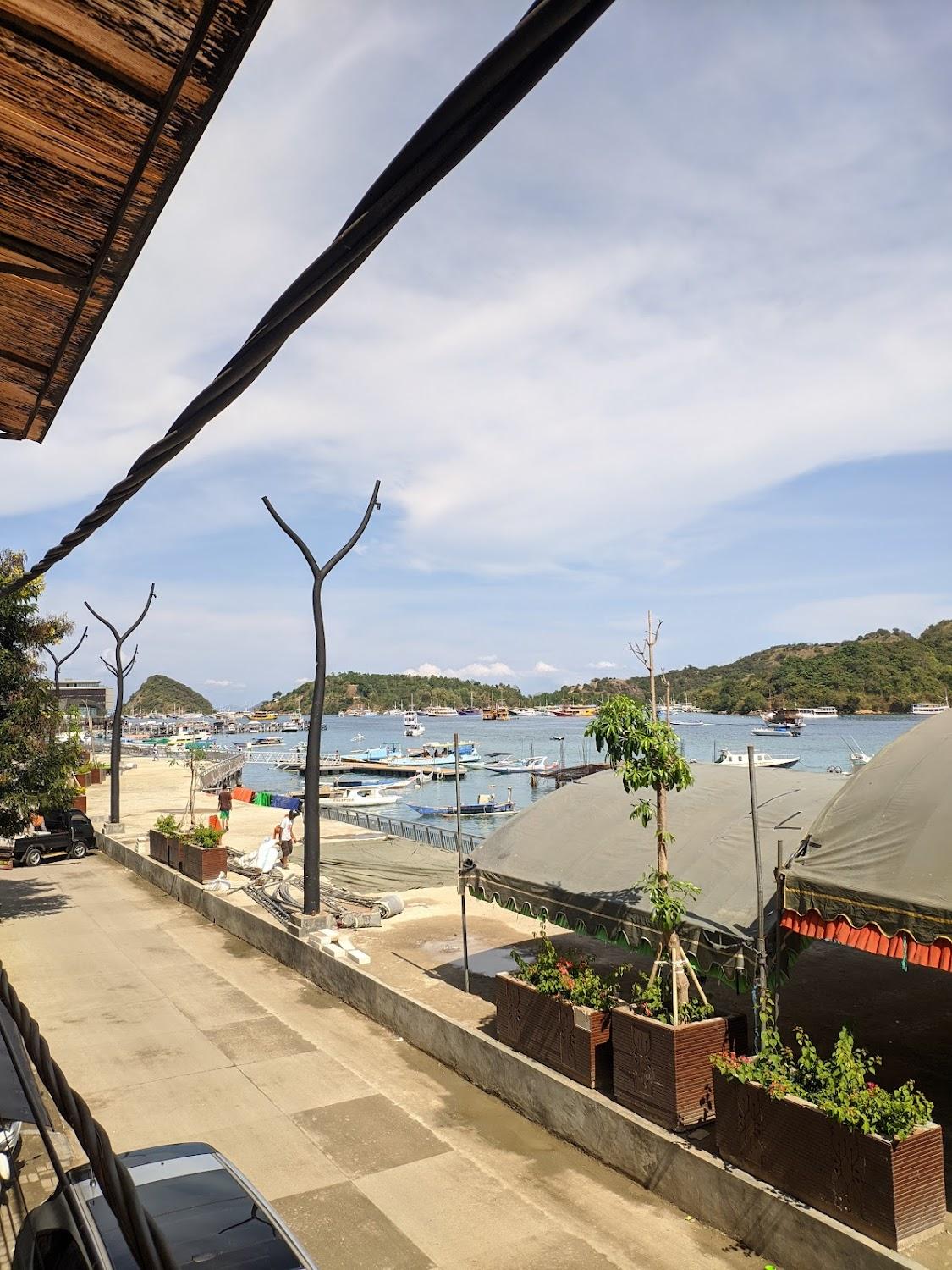 Cover Image for Bajo Sunset Hostel and Grill