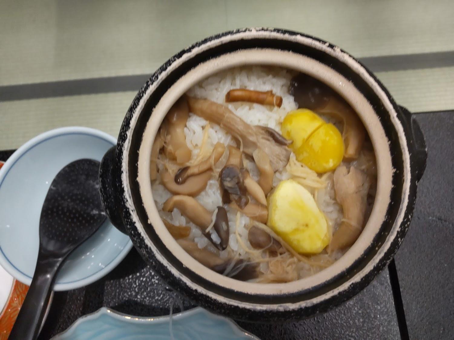Cover Image for Anahara Onsen Sambo Tsukinose