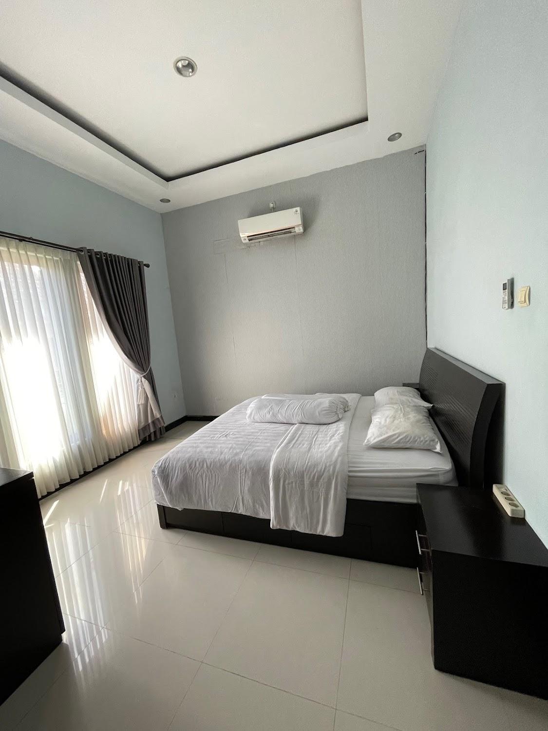 Cover Image for AW Home Stay