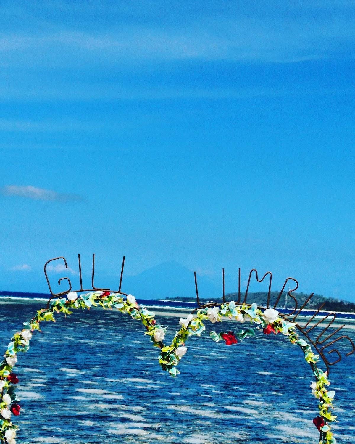 Cover Image for Gili Lumbung Bungalows And Bar