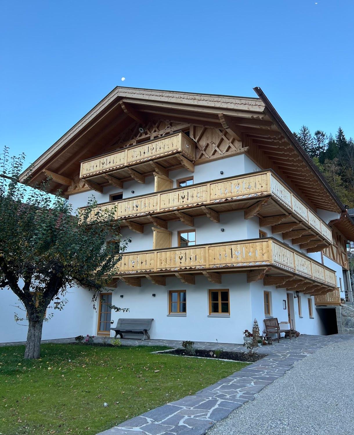 Cover Image for Sonnenhof