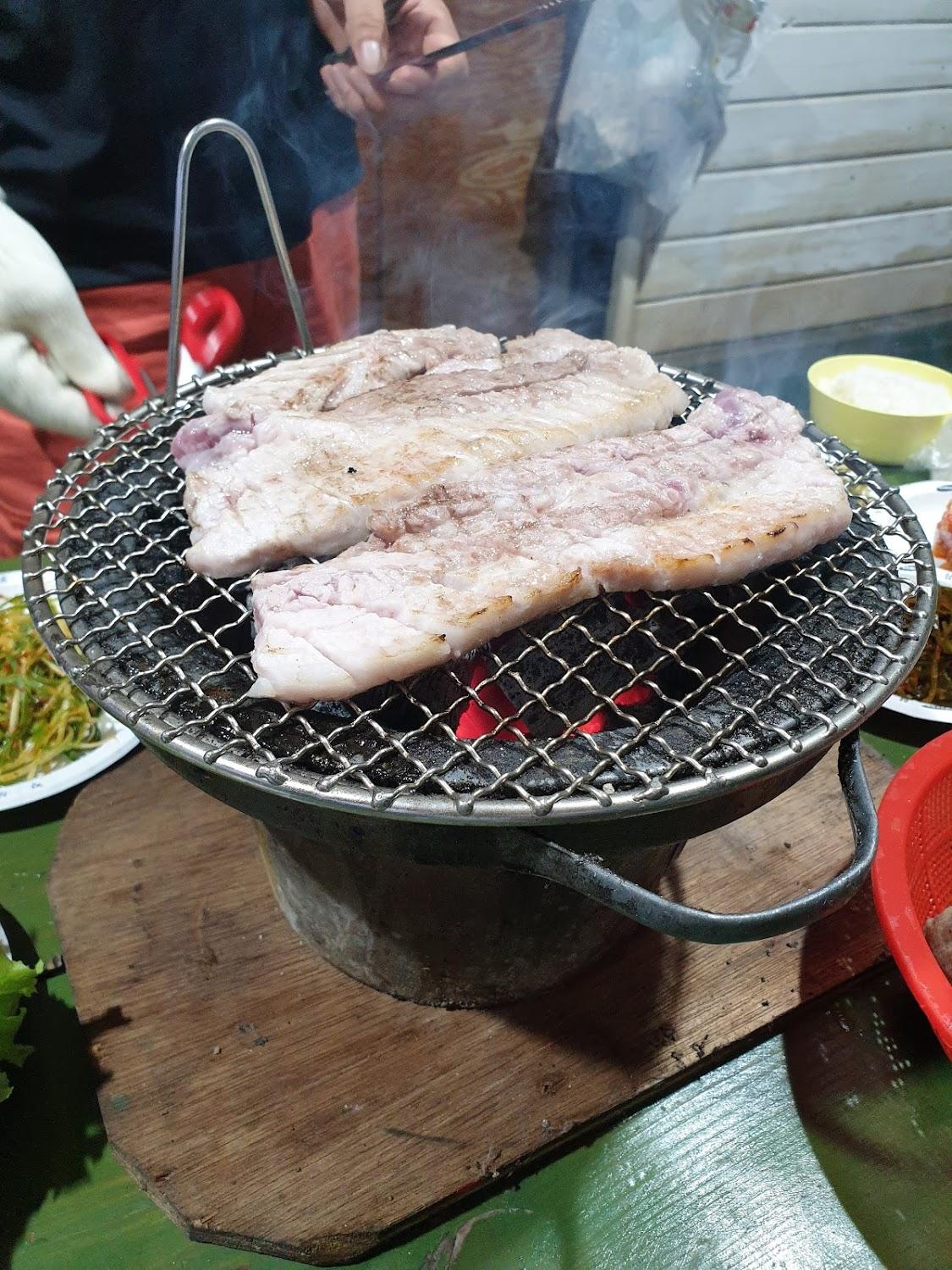Cover Image for 더클래식레드