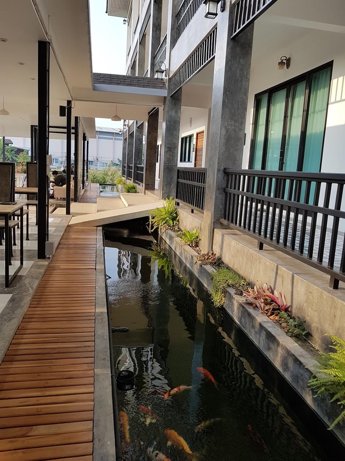 Cover Image for โรงแรมเพชรรัตน์ แม่สอด(phetcharathotel)