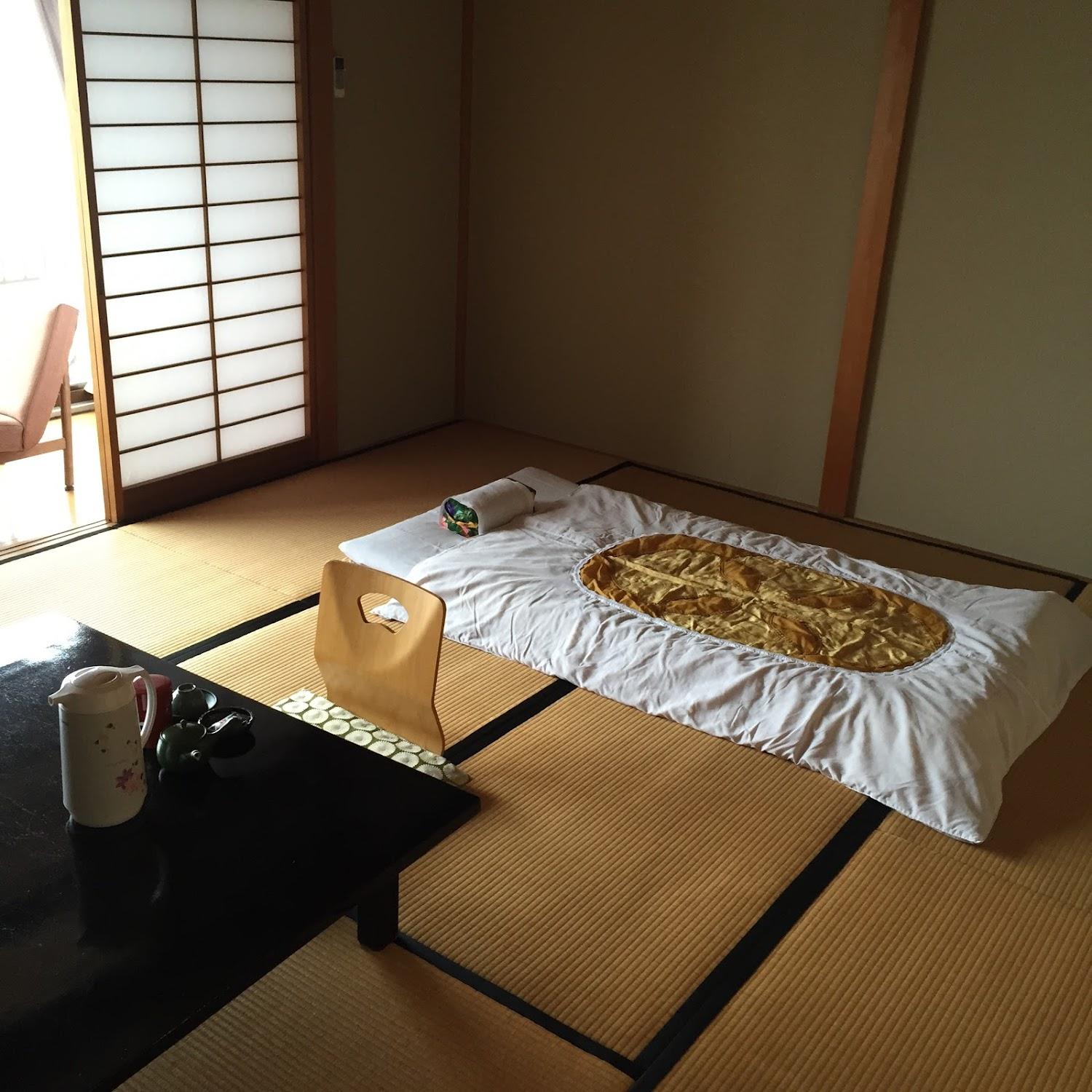 Cover Image for Hotel Naminoue
